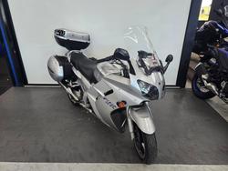 2002 Yamaha FJR1300 SILVER