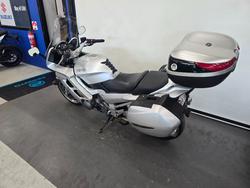 2002 Yamaha FJR1300 SILVER