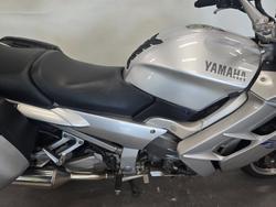 2002 Yamaha FJR1300 SILVER