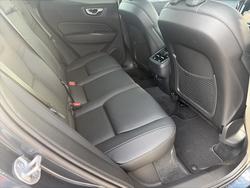 2024 Volvo XC60 Plus B5