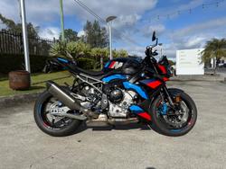 2025 BMW M 1000 R M Competition Package M 1000 Black