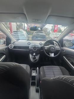 2010 Mazda 2 Maxx DE Series 1 Crystal White Pearl