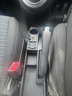 2010 Mazda 2 Maxx DE Series 1 Crystal White Pearl