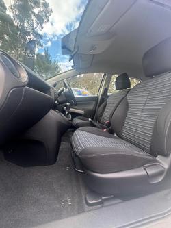 2010 Mazda 2 Maxx DE Series 1 Crystal White Pearl