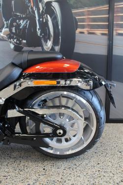 2025 Harley-davidson FLFB FAT BOY (117) WHISKEY FIRE