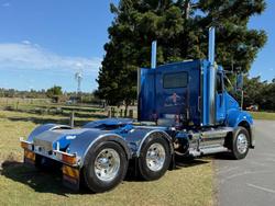 2018 Kenworth T359 ONE OWNER - FUEL HAUL SPEC
