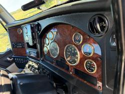 2018 Kenworth T359 ONE OWNER - FUEL HAUL SPEC