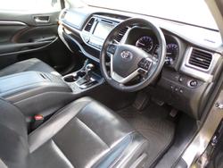 2015 Toyota Kluger Grande