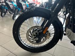 2021 Royal Enfield Himalayan E5 Premium Himalayan Black