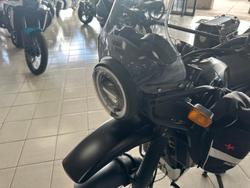 2021 Royal Enfield Himalayan E5 Premium Himalayan Black