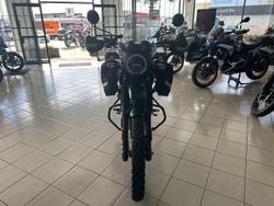 2021 Royal Enfield Himalayan E5 Premium Himalayan Black