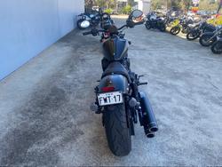 2022 Indian CHIEF DARK HORSE BLACK SMOKE