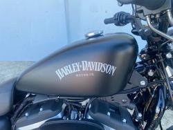 HARLEY-DAVIDSON 2010 HARLEY DAVIDSON 883CC XL883CC XLH SERIES BLACK
