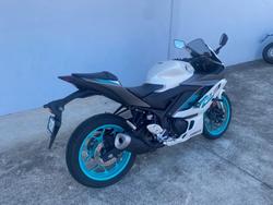 2024 Yamaha YZF-R3 White