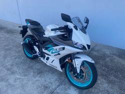 2024 Yamaha YZF-R3 White