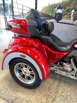 2019 Harley-davidson FLHTCUTG TRI GLIDE U/CLC (TT) RED