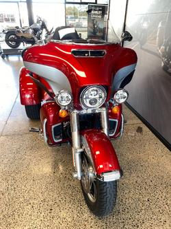 2019 Harley-davidson FLHTCUTG TRI GLIDE U/CLC (TT) RED