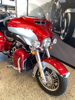 2019 Harley-davidson FLHTCUTG TRI GLIDE U/CLC (TT) RED
