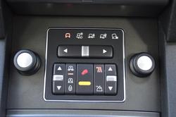 2013 Land Rover Discovery 4 SDV6 HSE Series 4 MY13 4X4 Constant Borolo Black
