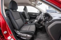 2019 Nissan
                X-TRAIL ST