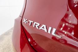 2019 Nissan
                X-TRAIL ST