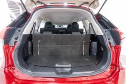 2019 Nissan
                X-TRAIL ST