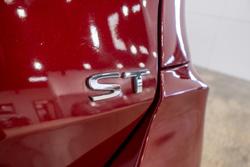 2019 Nissan
                X-TRAIL ST