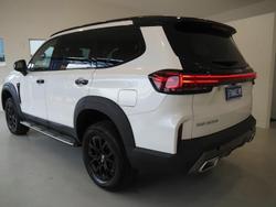 2025 LDV D90 Executive