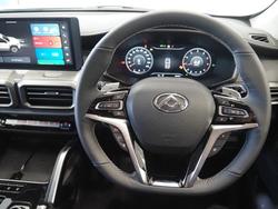 2025 LDV D90 Executive