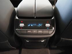 2025 LDV D90 Executive