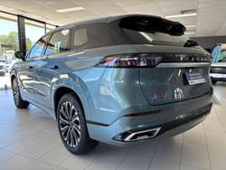 2025 Jaecoo J8 Track