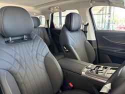 2025 Jaecoo J8 Track