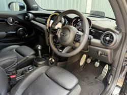 2022 MINI Hatch John Cooper Works Classic F56 LCI-2 Midnight Black