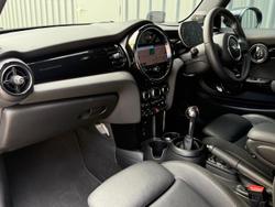 2022 MINI Hatch John Cooper Works Classic F56 LCI-2 Midnight Black