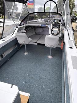 2001 QUINTREX 600 OCEAN SPORT