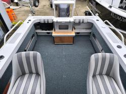 2001 QUINTREX 600 OCEAN SPORT