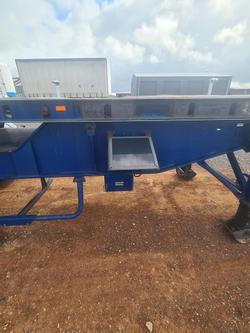 2005 Barker Tri/A Rollback Skel Trailer