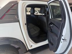 2022 ISUZU D-MAX
