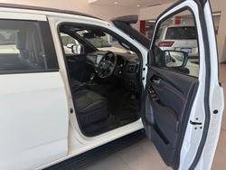 2022 ISUZU D-MAX