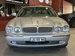 2005 Jaguar XJ8 LWB