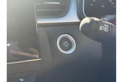2022 Renault
Captur Intens