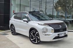 2021 Mitsubishi
                Outlander Exceed Tourer