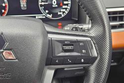 2021 Mitsubishi
                Outlander Exceed Tourer
