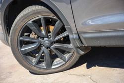 2017 Nissan
                QASHQAI TL