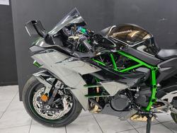 2025 Kawasaki NINJA H2 Grey