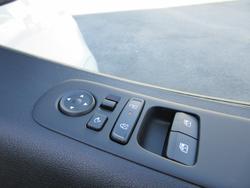 2025 Hyundai STARIA Highlander