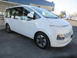2025 Hyundai STARIA Highlander