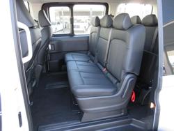 2025 Hyundai STARIA Highlander