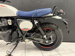 2025 Royal Enfield INTERCEPTOR 650 E5 CLASSIC White