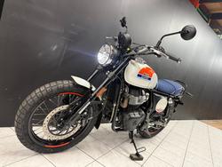 2025 Royal Enfield INTERCEPTOR 650 E5 CLASSIC White